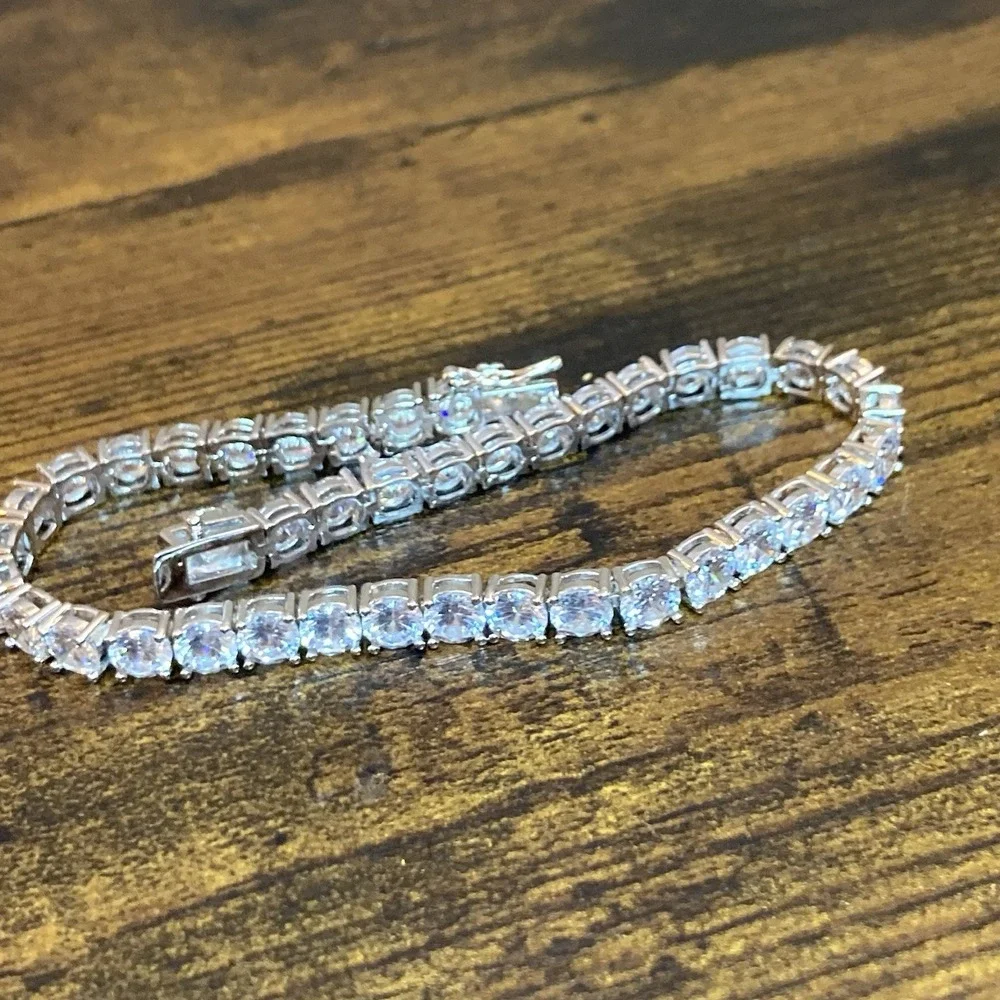 GEMSME CZ Tennis Bracelet 6mm Round Cut Prong Set Silver Tone‎ 8.5in